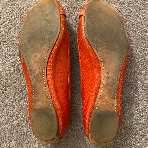 Tory Burch Red/Orange Ballet Flats - Picture 3 of 3